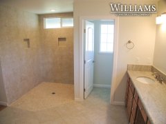 williams-construction-hilo-master-bathroom-2.jpg
